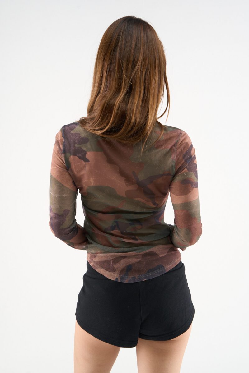 010_TANE_LONGSLEEVE_GREEN_S_1528.jpg 010_TANE_LONGSLEEVE_GREEN_S_1528.jpg