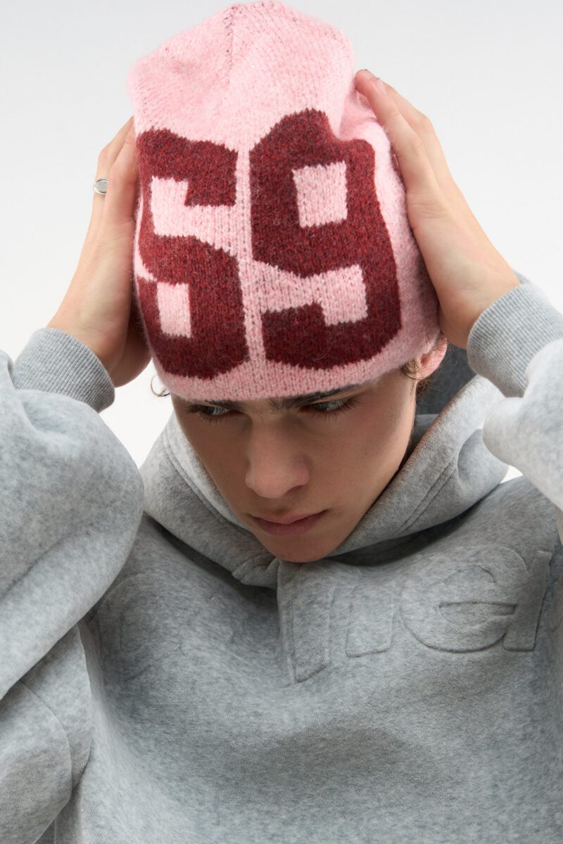 019_NO_HOLE_BEANIE_PINK_1601.jpg 019_NO_HOLE_BEANIE_PINK_1601.jpg