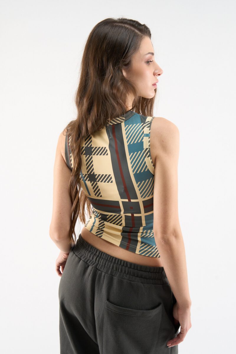 01_ALIA_TOP_GREEN_s__0041_1.jpg 01_ALIA_TOP_GREEN_s__0041_1.jpg