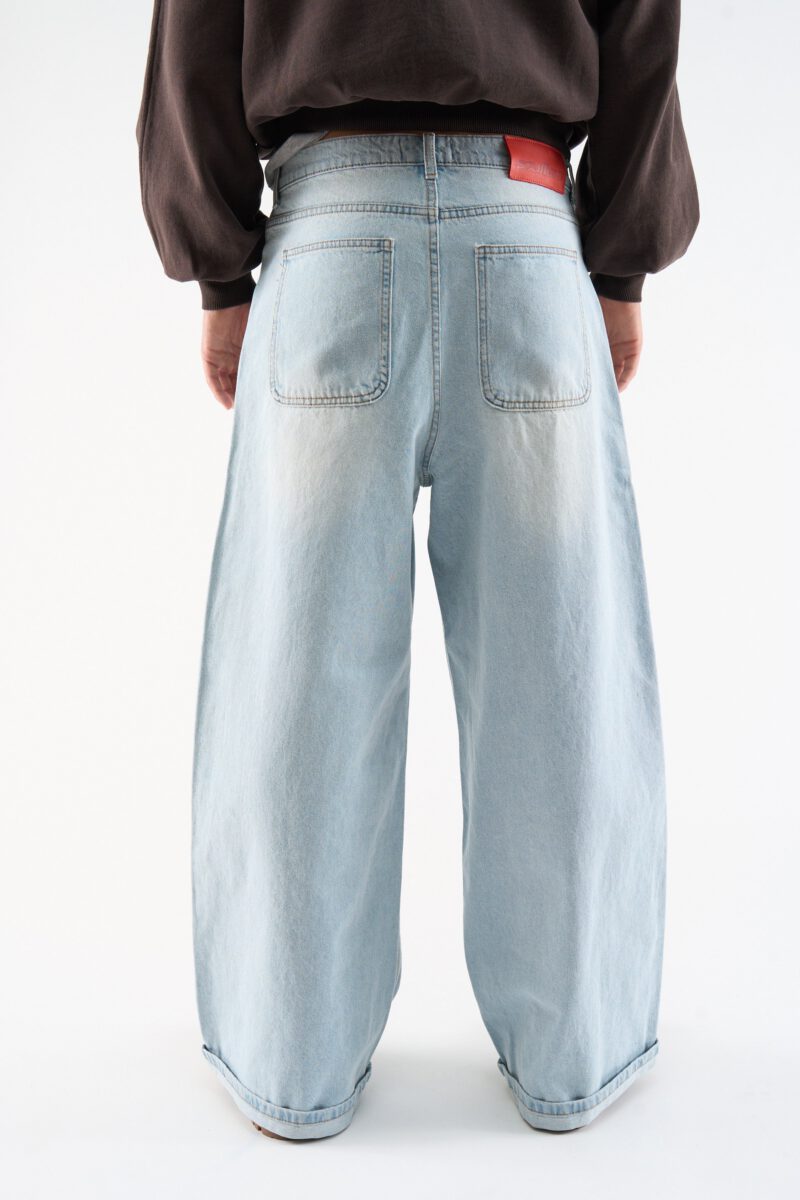 04_KISS_ME_PANTS_40__0104.jpg 04_KISS_ME_PANTS_40__0104.jpg