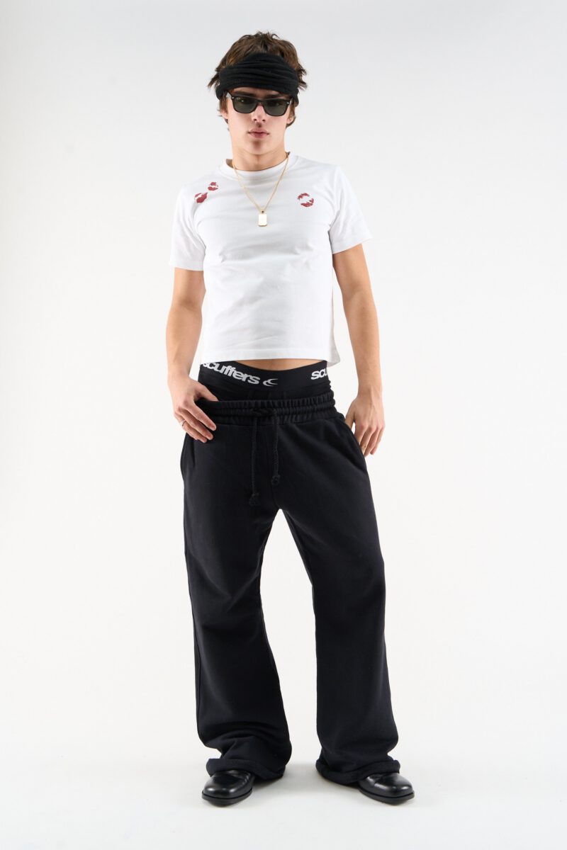 16_KISS_ME_TOP_M__0516.jpg 16_KISS_ME_TOP_M__0516.jpg