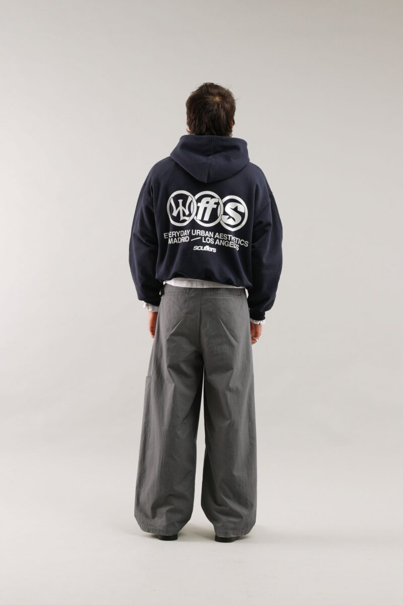 DROP-95527.jpg DROP-95527.jpg