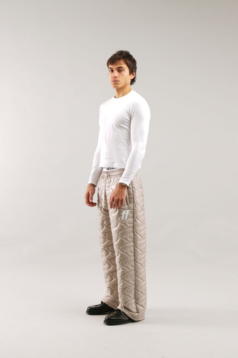 DROP-96029.jpg DROP-96029.jpg