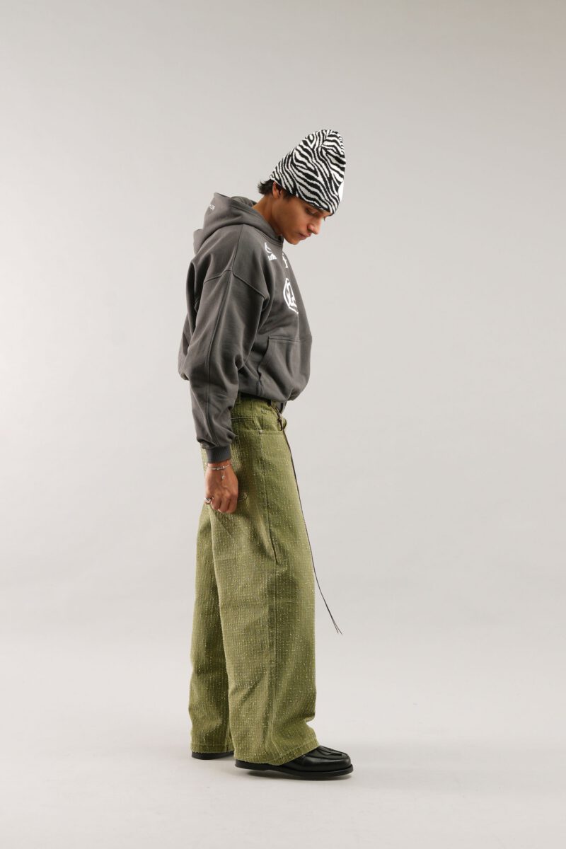 DROP-96136.jpg DROP-96136.jpg