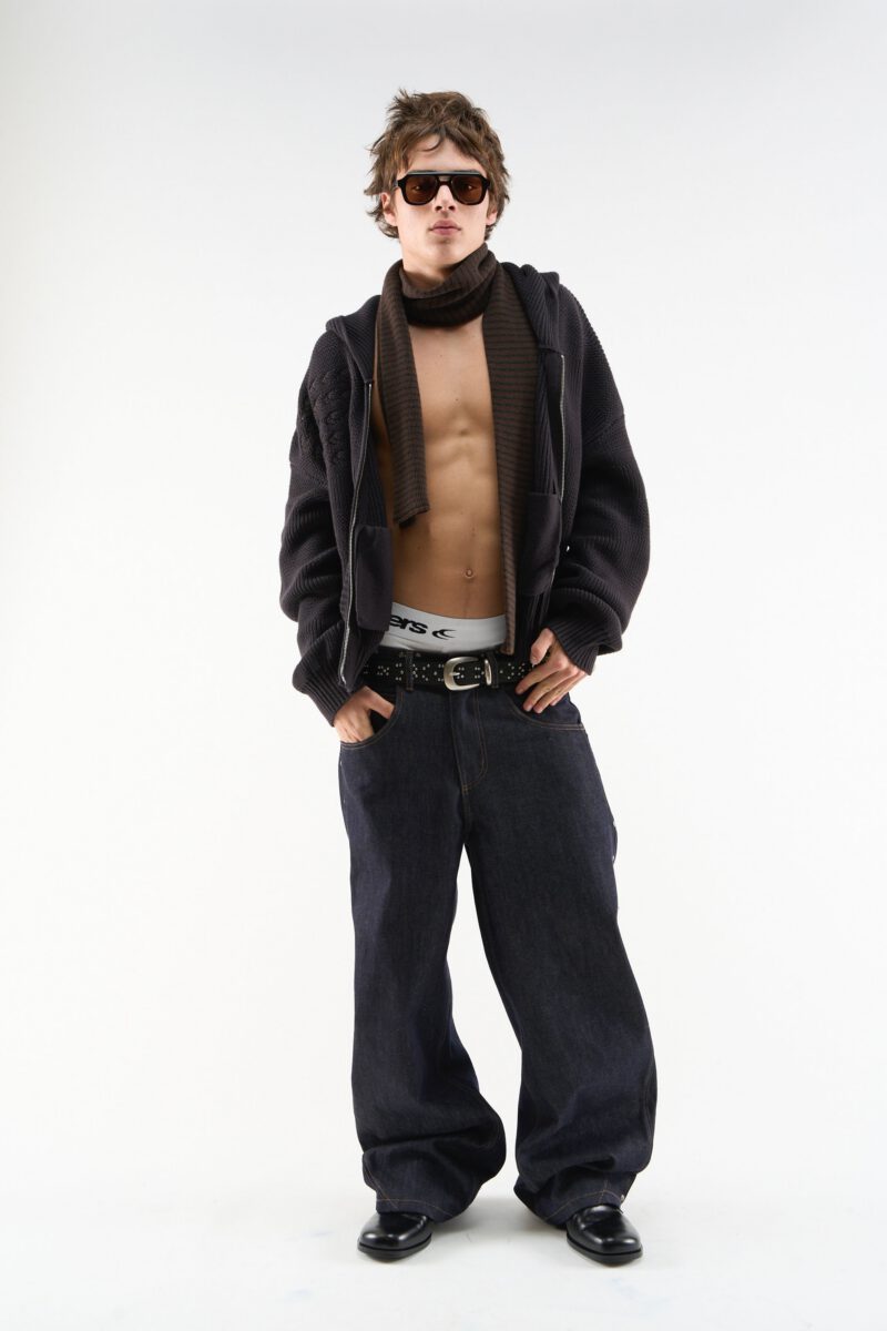 DROP16CO02292.jpg DROP16CO02292.jpg