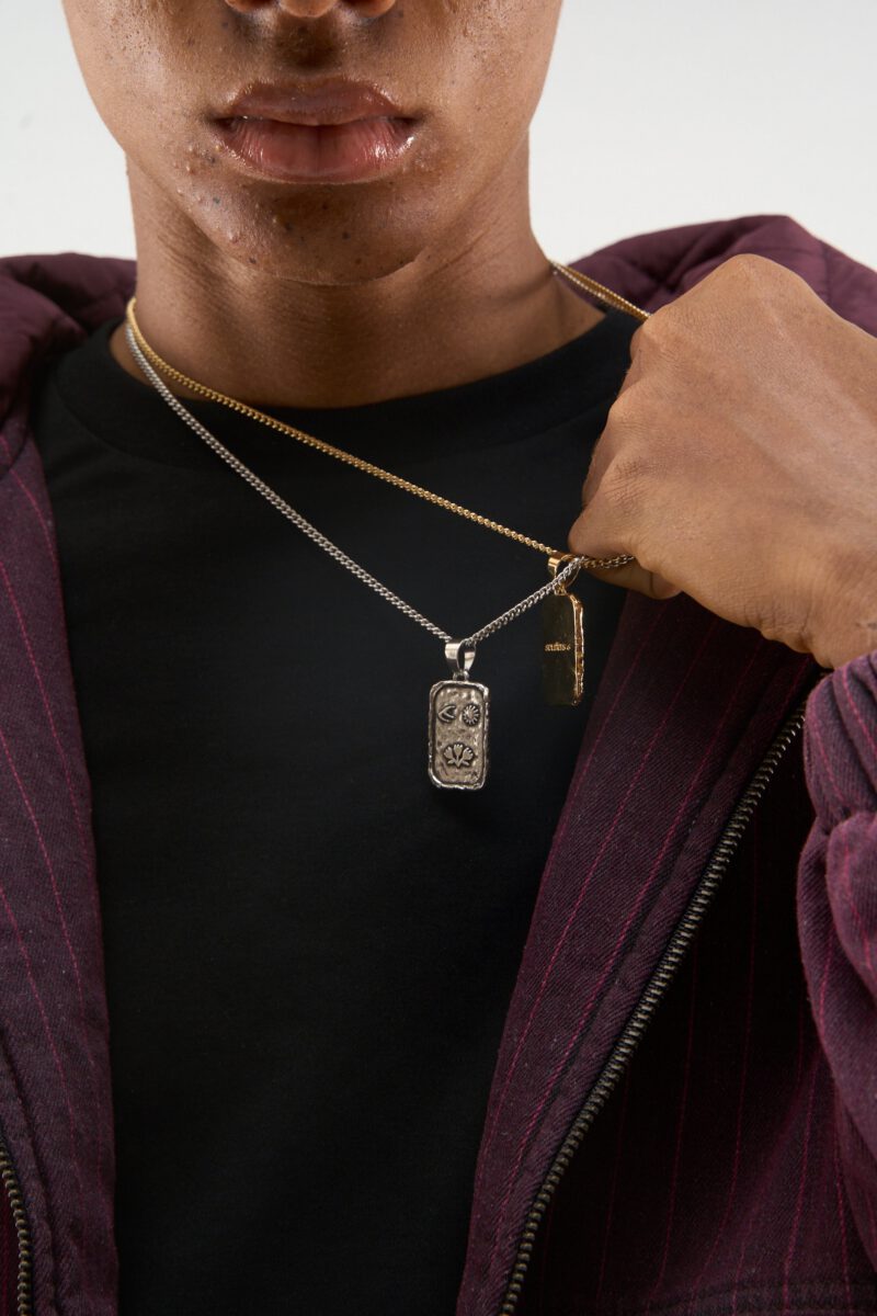 DROP9Y1000831.jpg DROP9Y1000831.jpg