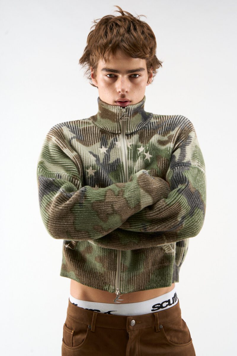 DROP9Y1006431.jpg DROP9Y1006431.jpg