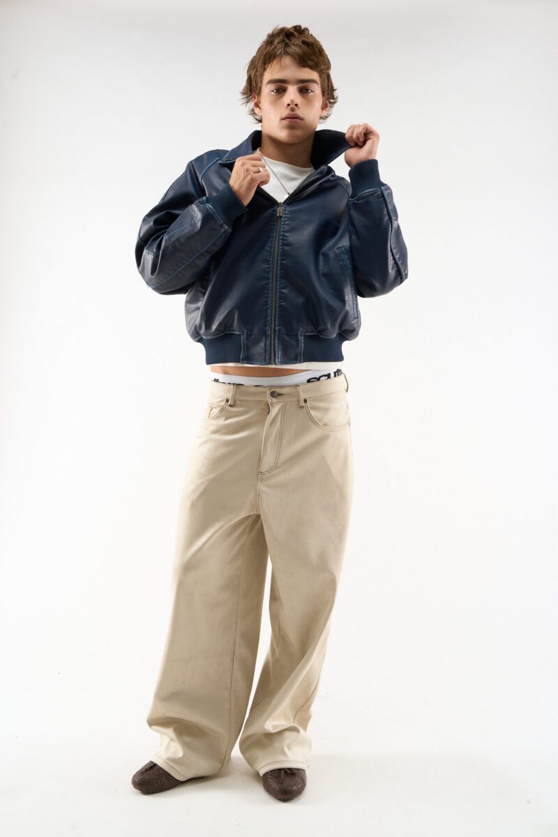 DROP9Y1007331.jpg DROP9Y1007331.jpg