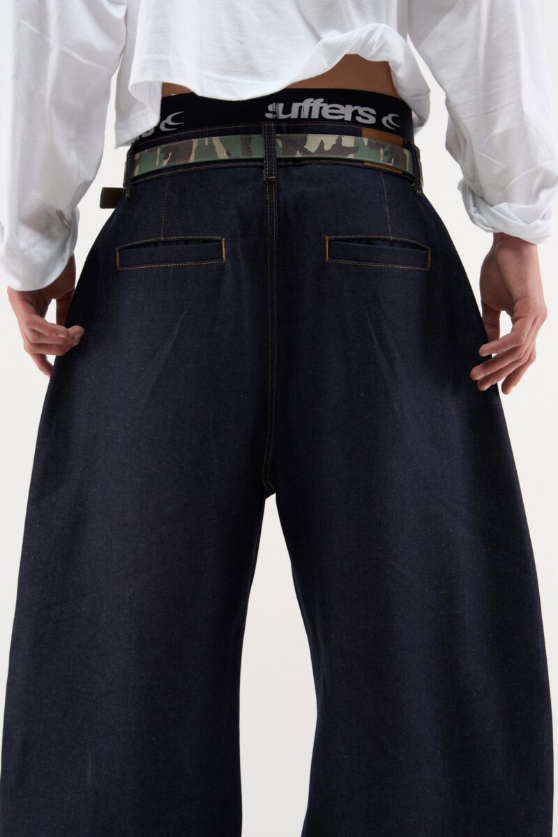 DROP_100038.jpg DROP_100038.jpg