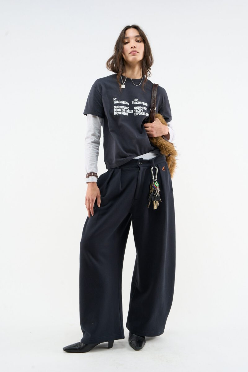 DROP_100190.jpg DROP_100190.jpg