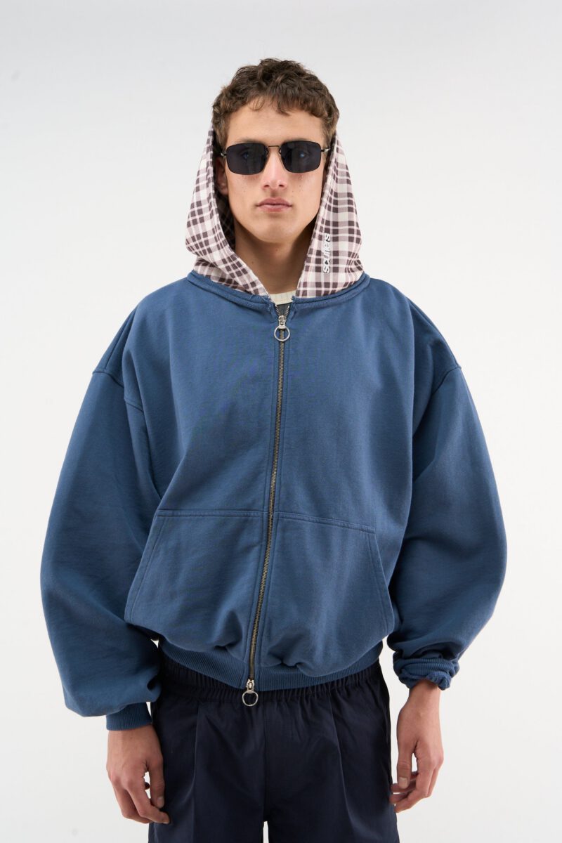 DROP_100499_1.jpg DROP_100499_1.jpg