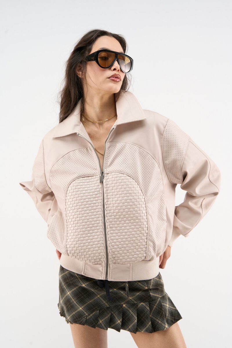 DROP_100622.jpg DROP_100622.jpg