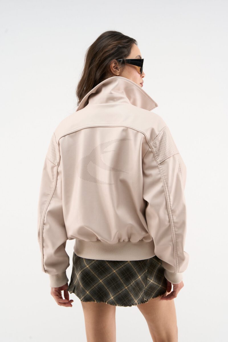 DROP_100626.jpg DROP_100626.jpg