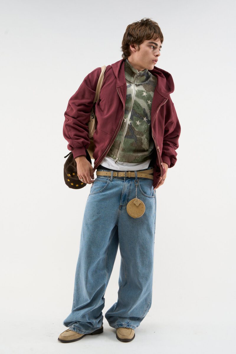 DROP_120235.jpg DROP_120235.jpg