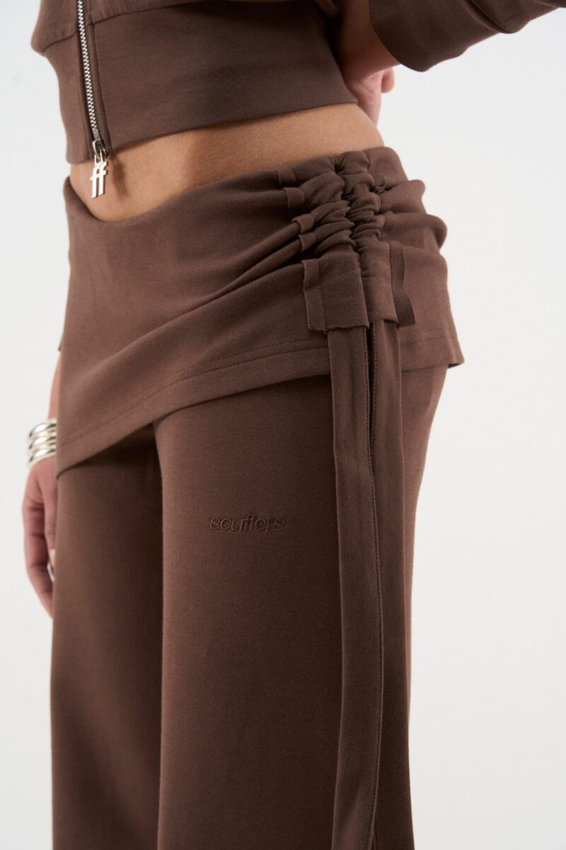 DROP_120539.jpg DROP_120539.jpg