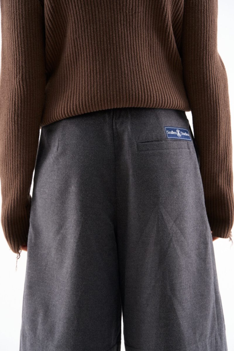 DROP_16_CO0152.jpg DROP_16_CO0152.jpg