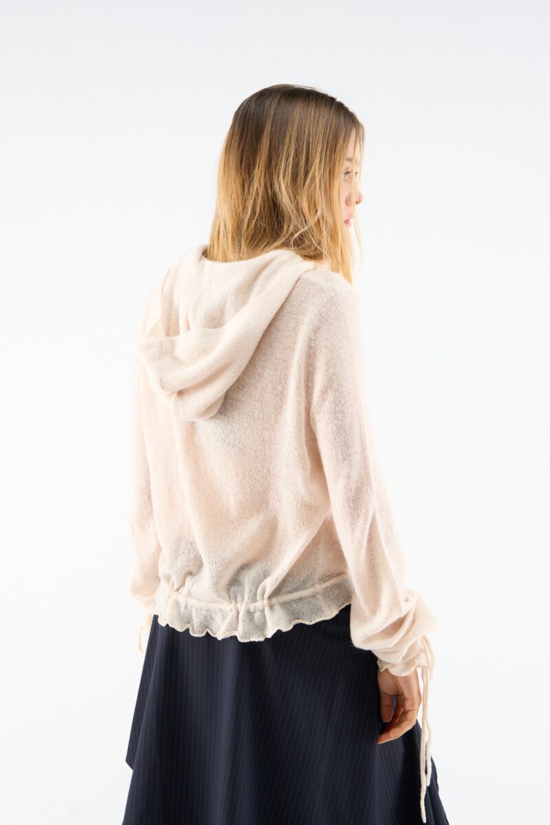 DROP_16_CO0264_1.jpg DROP_16_CO0264_1.jpg