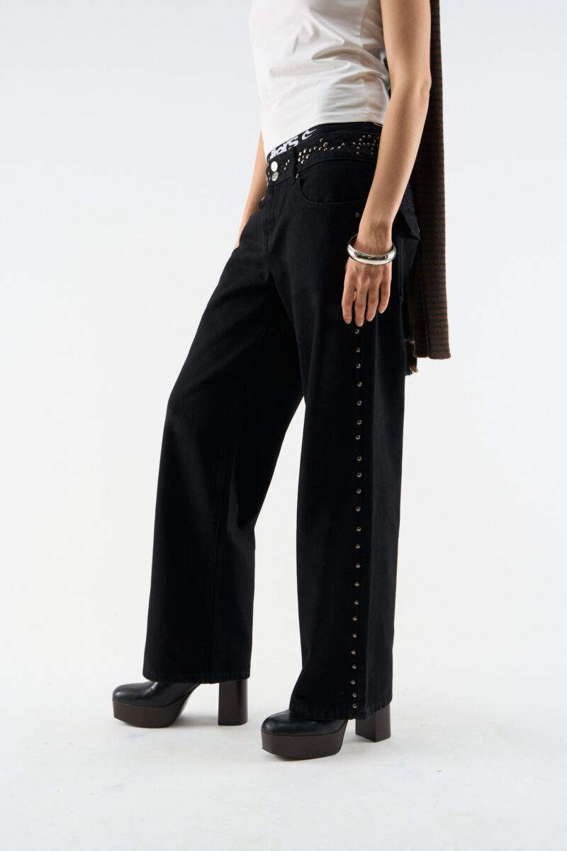 DROP_16_CO0529.jpg DROP_16_CO0529.jpg