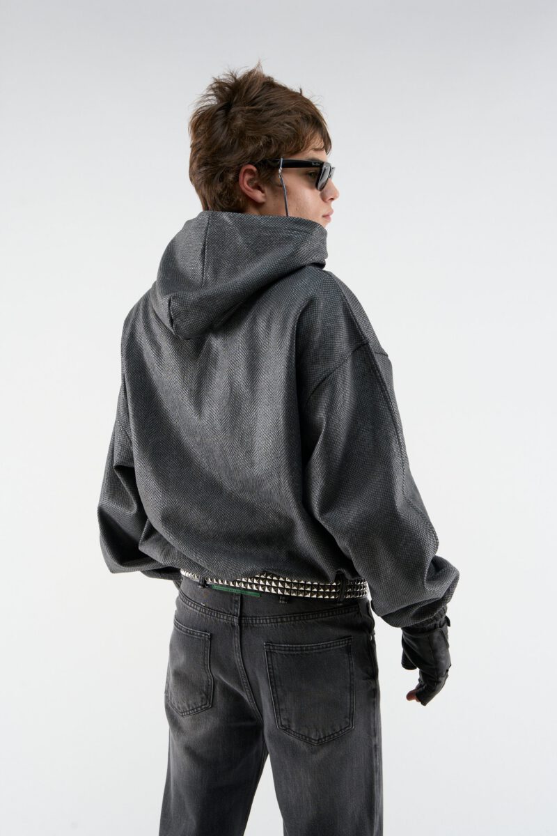 DROP_16_CO0716.jpg DROP_16_CO0716.jpg