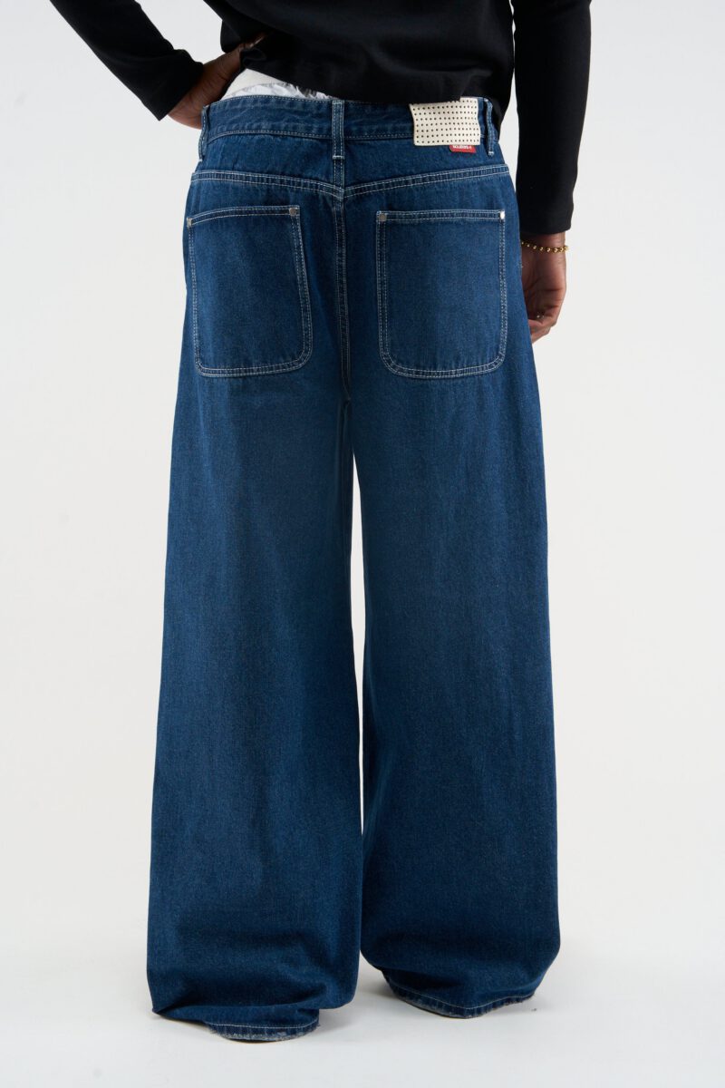 DROP_7_Y_80189.jpg DROP_7_Y_80189.jpg