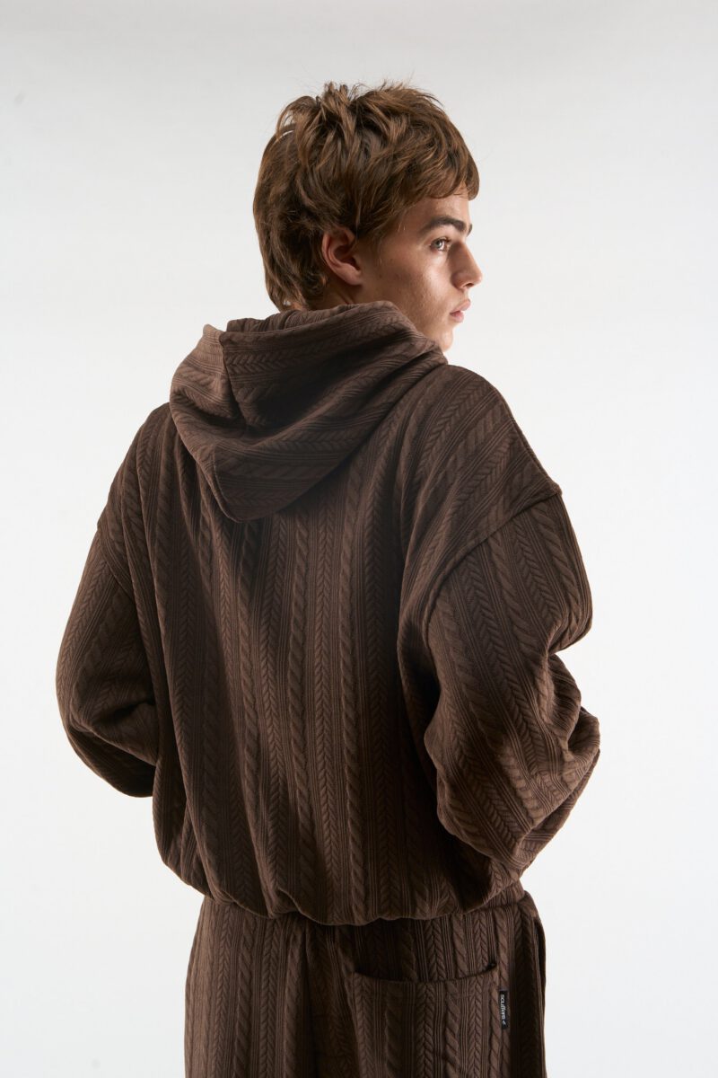 DROP_9_Y_100034_1.jpg DROP_9_Y_100034_1.jpg