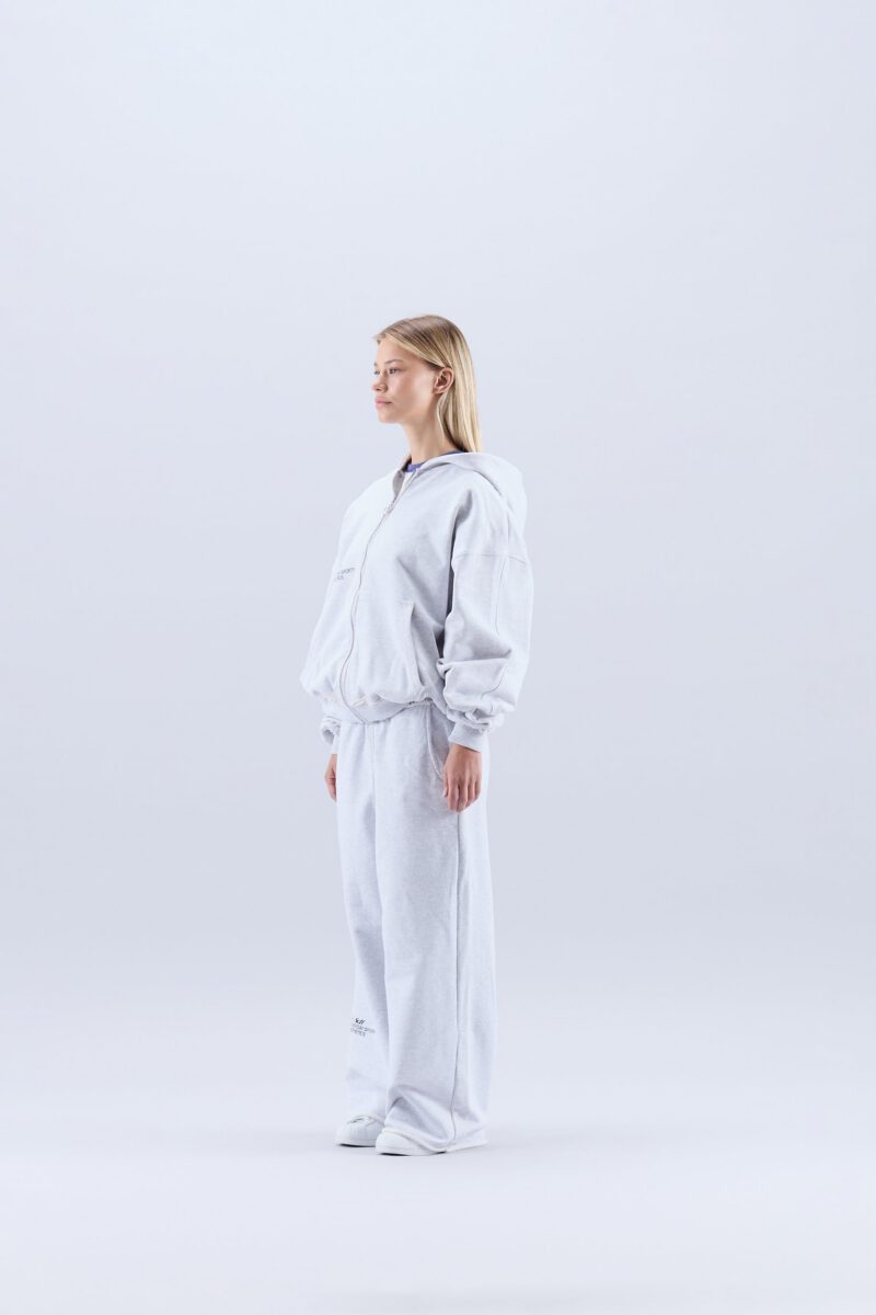 ECOMM09_SCUFFERS_20_05_243313_616b32b9-883c-484b-96cc-bbb46fbc2008.jpg ECOMM09_SCUFFERS_20_05_243313_616b32b9-883c-484b-96cc-bbb46fbc2008.jpg