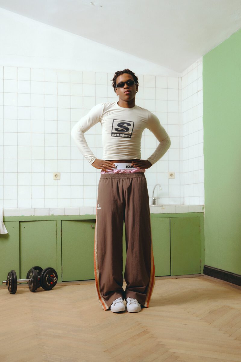 ECOMMSCUFFERS6_13_01_241078_1__0016_LOOK_3-0061.jpg ECOMMSCUFFERS6_13_01_241078_1__0016_LOOK_3-0061.jpg