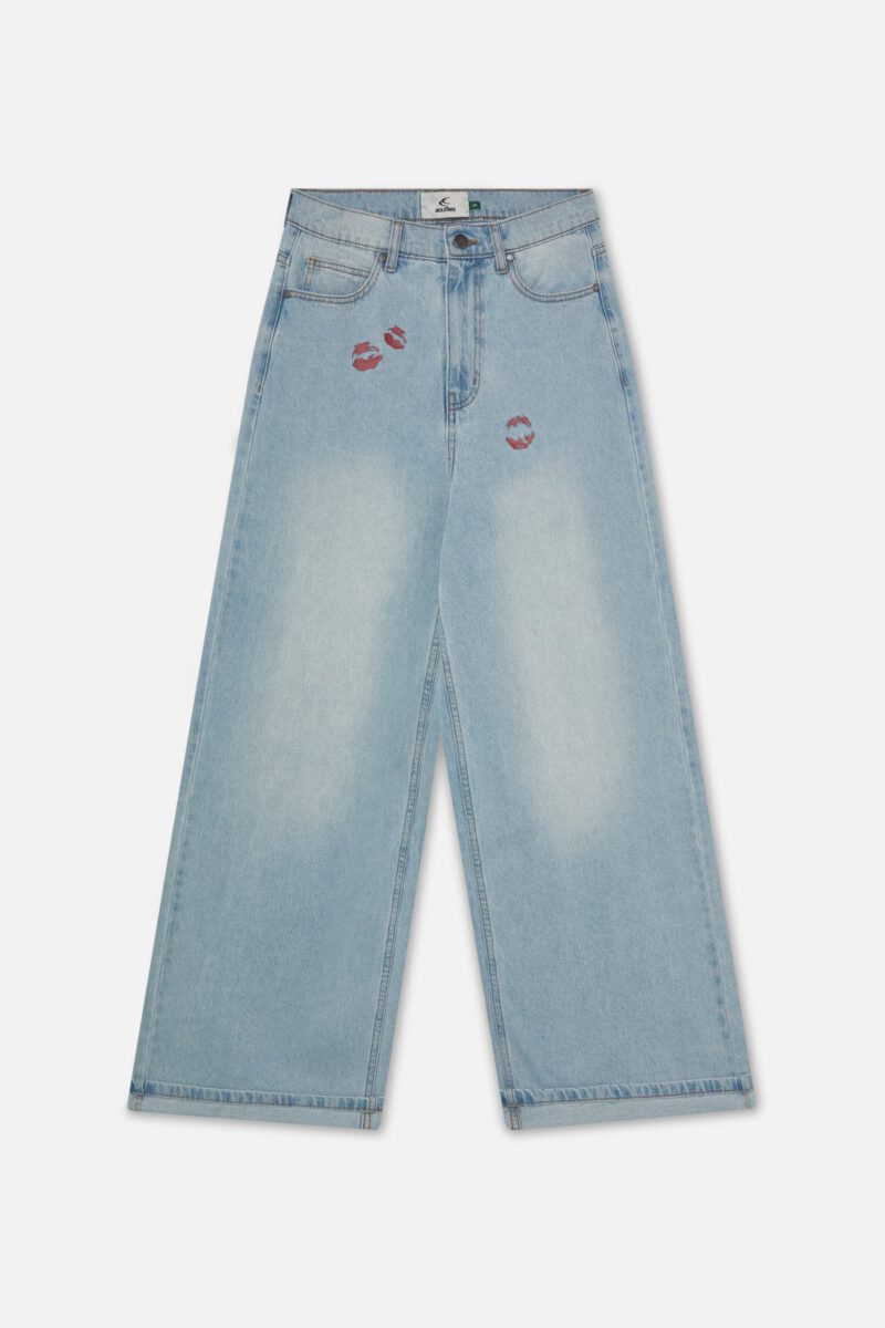 KissmeBluePants_SEM51_1.jpg KissmeBluePants_SEM51_1.jpg