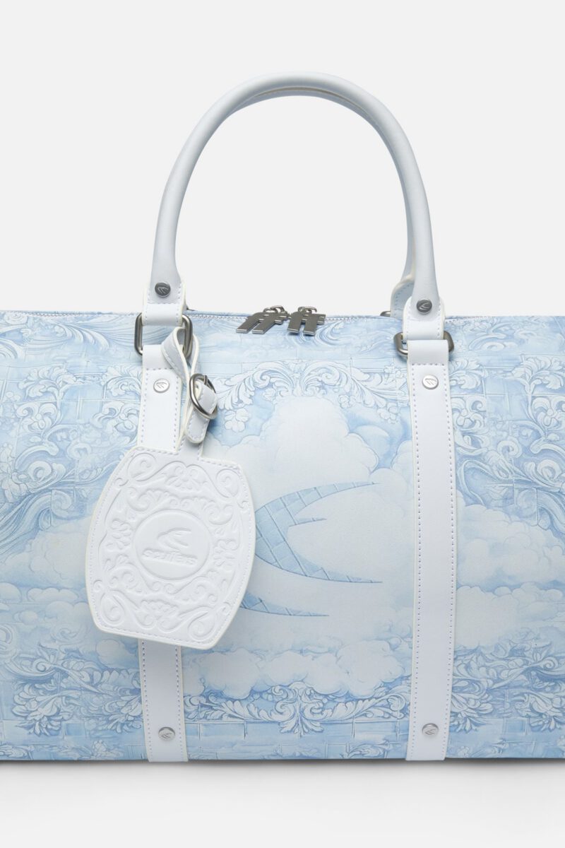 Oportodufflebag03drop1.jpg Oportodufflebag03drop1.jpg