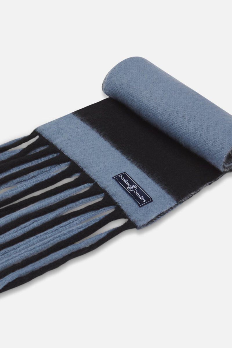 Picadillybluescarf_DROP2_2.jpg Picadillybluescarf_DROP2_2.jpg