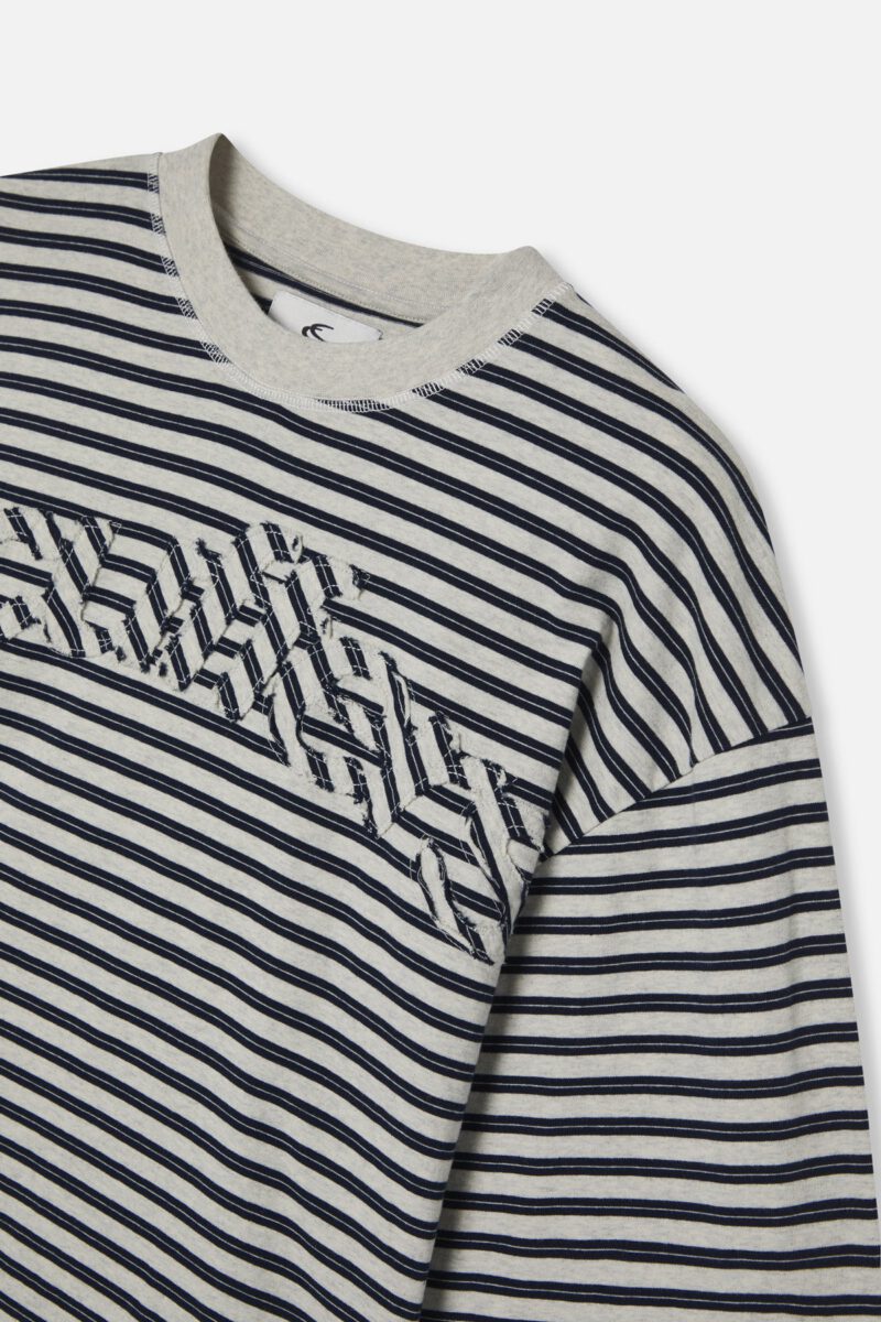 Raw_Striped_Navy_Longsleeve__SEM_40_3.jpg Raw_Striped_Navy_Longsleeve__SEM_40_3.jpg