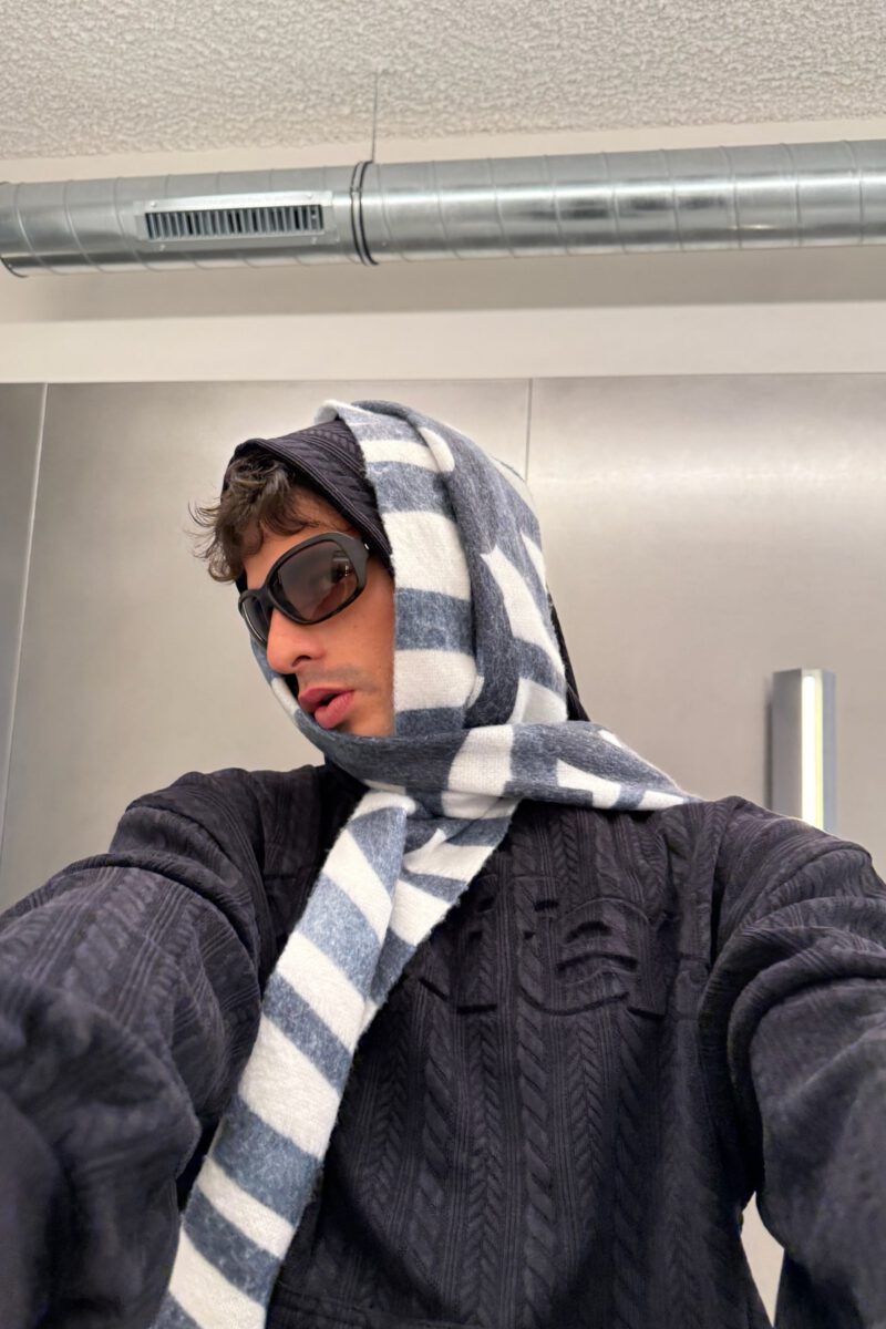 Rectangle32.jpg Rectangle32.jpg