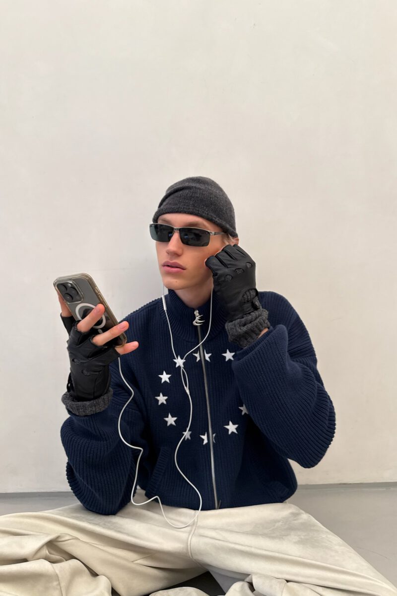 Rectangle50.jpg Rectangle50.jpg