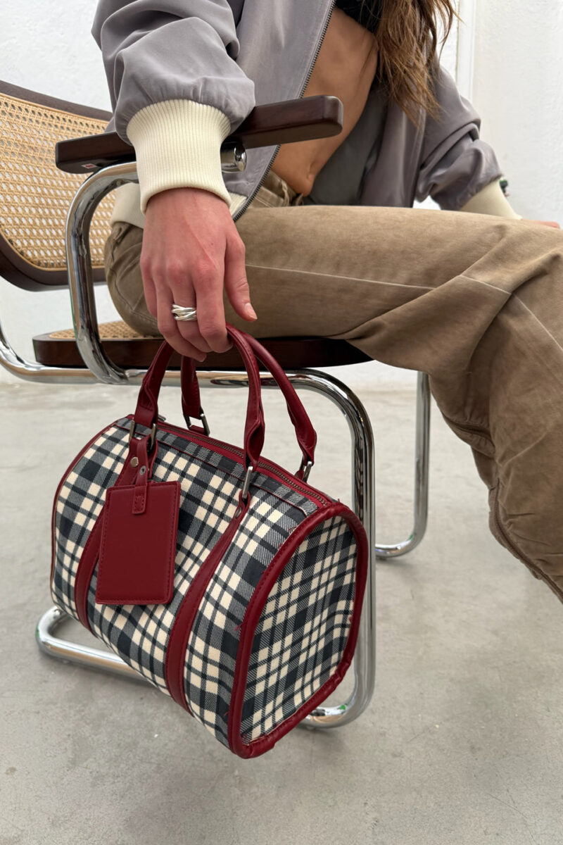 Rectangle_71.jpg Rectangle_71.jpg