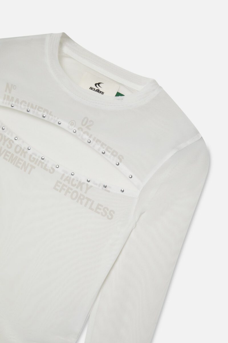 TaneWhiteLongsleeve_SEM53_3.jpg TaneWhiteLongsleeve_SEM53_3.jpg