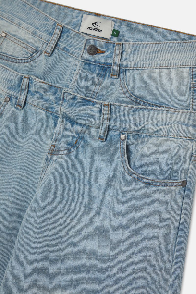 TimesBluePants_SEM46_3.jpg TimesBluePants_SEM46_3.jpg