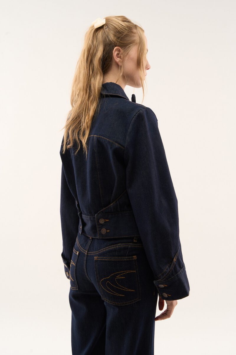 WOMANECOM23-04-20250057.jpg WOMANECOM23-04-20250057.jpg