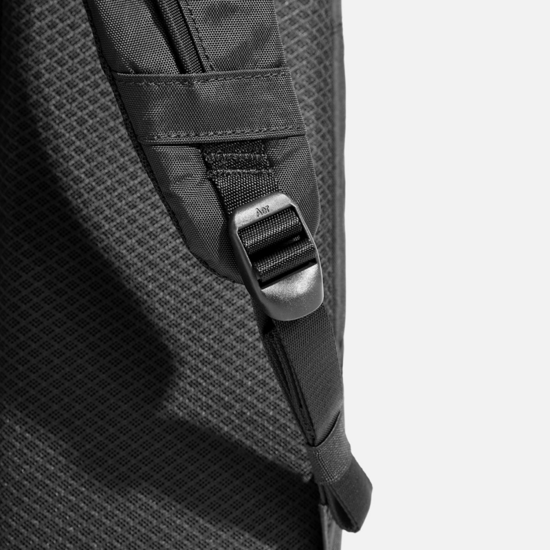 13AER39015_techpack3_xpac_shoulderstrap.png 13AER39015_techpack3_xpac_shoulderstrap.png