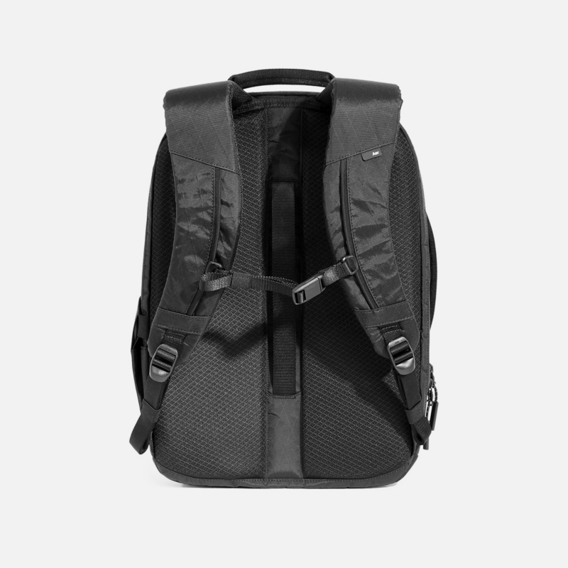 4AER39014_daypack3_xpac_back.png 4AER39014_daypack3_xpac_back.png