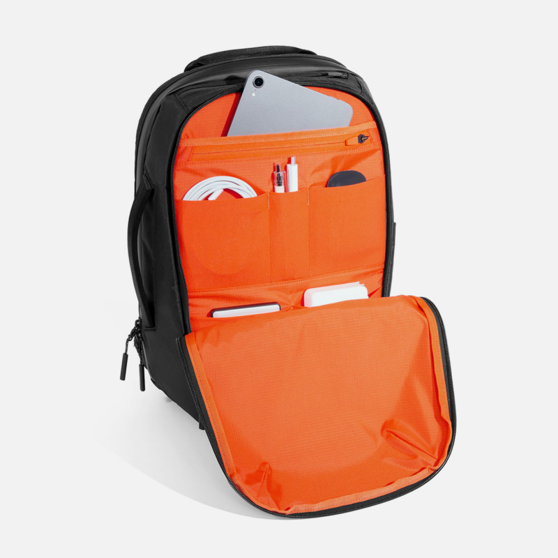 7AER39014_daypack3_xpac_interior.png 7AER39014_daypack3_xpac_interior.png