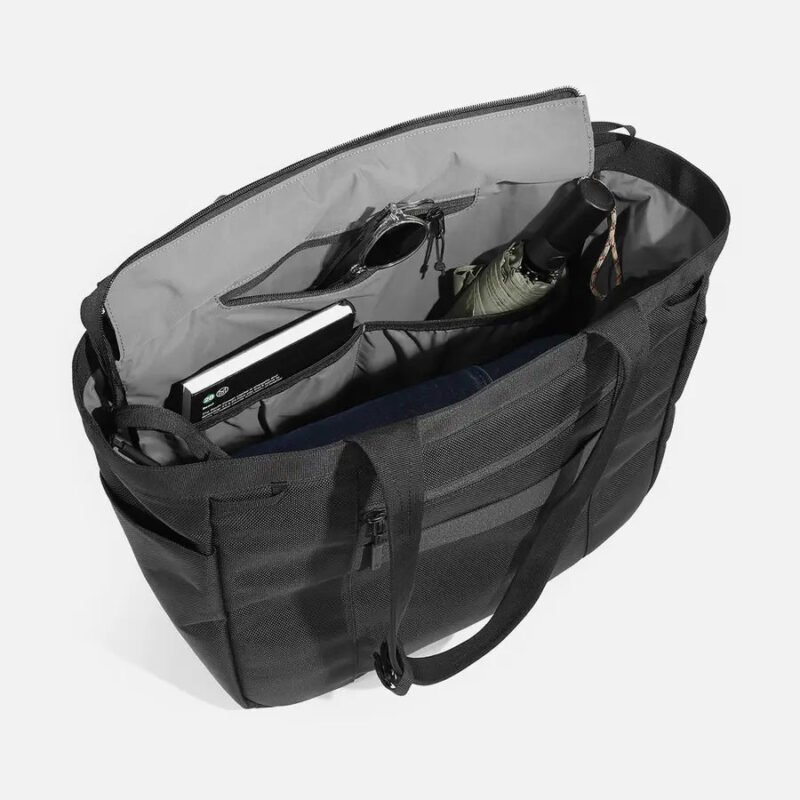 7_AER21058_citytote_black_maincompartment_ebed4982-27f6-46a8-af83-0169004f1916.jpg 7_AER21058_citytote_black_maincompartment_ebed4982-27f6-46a8-af83-0169004f1916.jpg