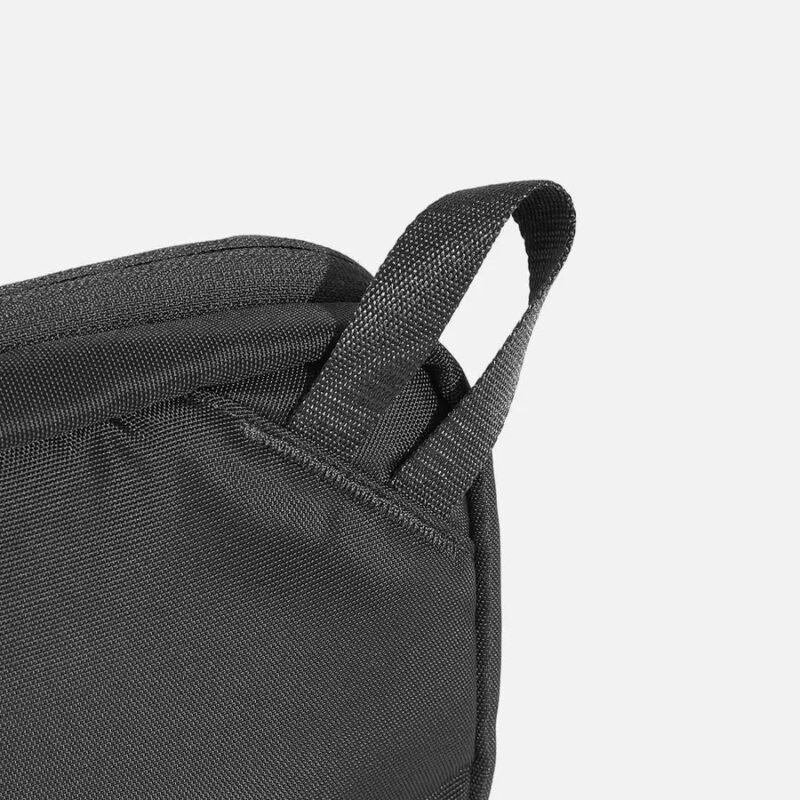 7_AER61005_prokit_black_loop.jpg 7_AER61005_prokit_black_loop.jpg