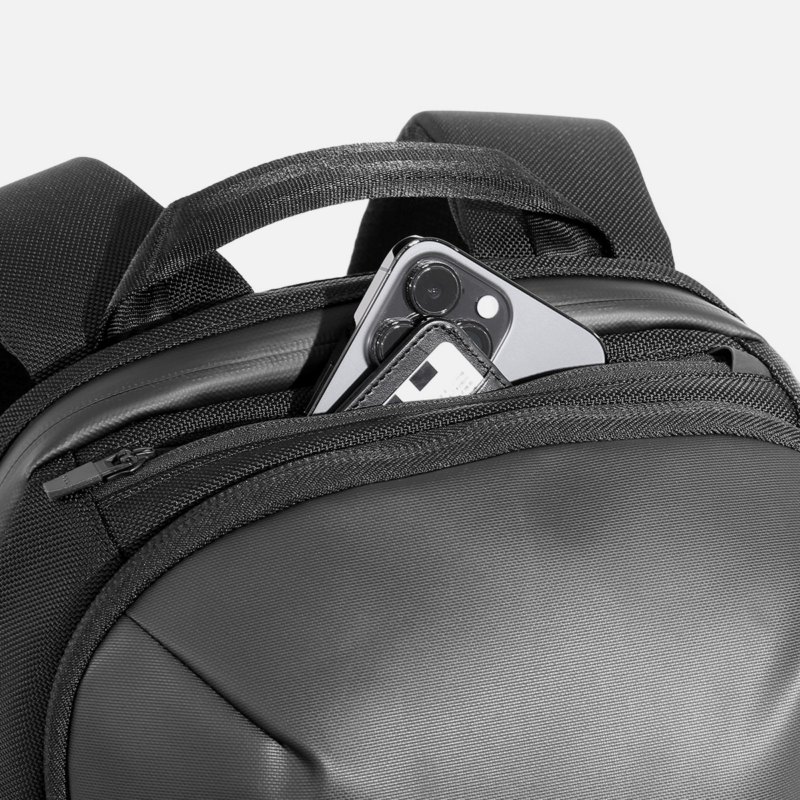 9AER31014_daypack3_toppocket.png 9AER31014_daypack3_toppocket.png