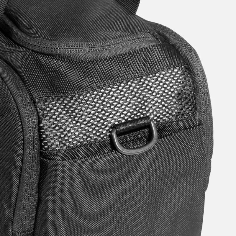 AER11014_gymduffel3_black_mesh_57929754-b9d8-4bcd-a94f-0ac623c0b0b6.jpg AER11014_gymduffel3_black_mesh_57929754-b9d8-4bcd-a94f-0ac623c0b0b6.jpg