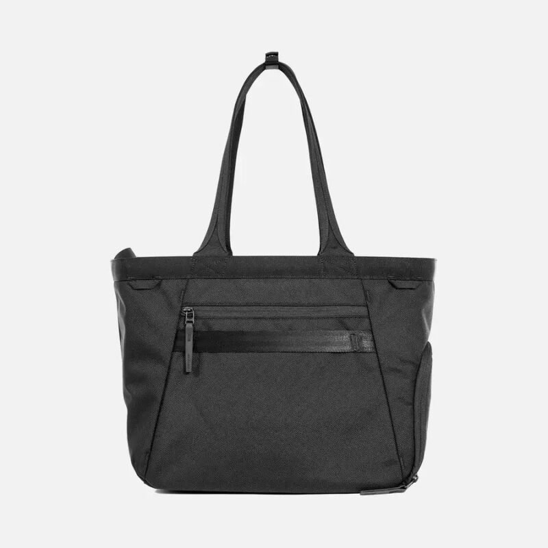 AER11018_gymtote2_black_back_4.jpg AER11018_gymtote2_black_back_4.jpg