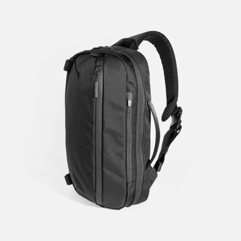 AER21013_travelsling2_black_altview_322bcd0a-fe92-4eb0-973a-b83e4993c4da.jpg AER21013_travelsling2_black_altview_322bcd0a-fe92-4eb0-973a-b83e4993c4da.jpg