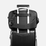 AER21013_travelsling2_black_luggage_764249d5-17c6-4d28-99e5-aac72e794338.jpg