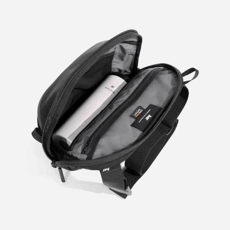 AER21038_daysling3max_black_bottle_89cdb04c-2300-407f-b350-ca04d764574f.jpg AER21038_daysling3max_black_bottle_89cdb04c-2300-407f-b350-ca04d764574f.jpg