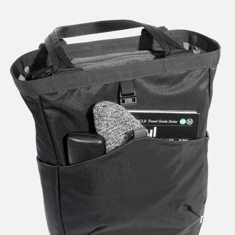 AER21043_gotote2_black_frontpocket_2aadd2b6-5e79-4d7d-82dd-3198529023eb.jpg AER21043_gotote2_black_frontpocket_2aadd2b6-5e79-4d7d-82dd-3198529023eb.jpg