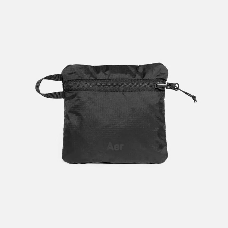 AER21050_raincovermedium_black_storagebag.jpg AER21050_raincovermedium_black_storagebag.jpg